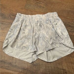 Lululemon Track That High-Rise Lined Short 3"